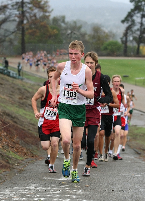 2010NCSXC BD4-365.JPG - 2010 North Coast Section Cross Country Championships, Hayward High School, Hayward, California